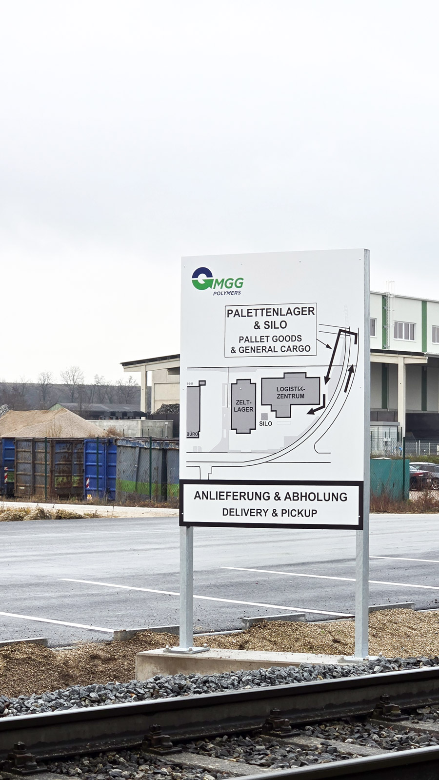 MGG Polymers Geländebeschilderung