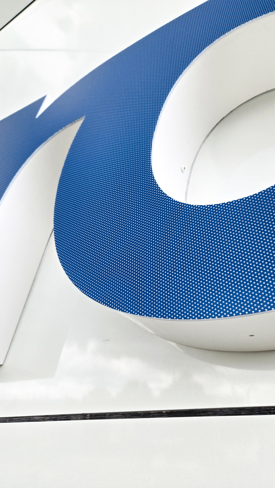 Swarco Detailaufnahme Außenwerbung